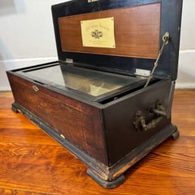Antique Mermod Frères "Ideal Sublime Harmonie" Music Box item