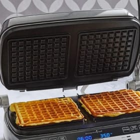 🧇 Pampered Chef Deluxe Electric Grill & Griddle with Waffle item