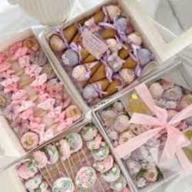 Treat Box Pops by Lori's Cake Pops item
