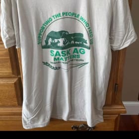 T-shirt item