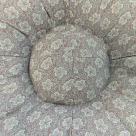 Photo of Item # 15 – Cat Bed #1