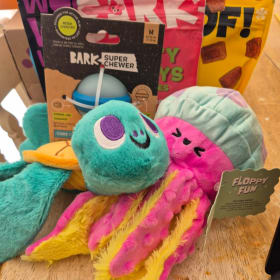 Coral Ruff item