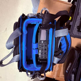Zoom Professional field audio mixer & ORCA Bag item