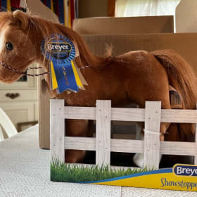 Aurora Breyer Horse Showstopper item