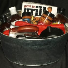 BACKYARD BBQ BASKET item