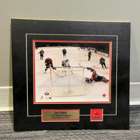 Joe Sakic, 2002 Olympics Gold Medal Champion - 007 item