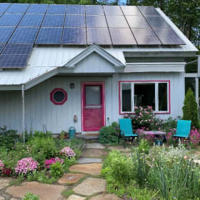 Cottage in Vermont for a Week item