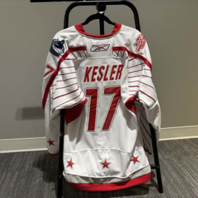 NHL Jersey Kesler #17 - 006 item