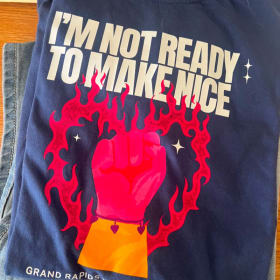T-shirt - I'm Not Ready to Make Nice - Pink Fist (Small) item