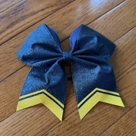 Blue Bow item