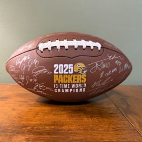 2025 Green Bay Packers Team Autographed Football item