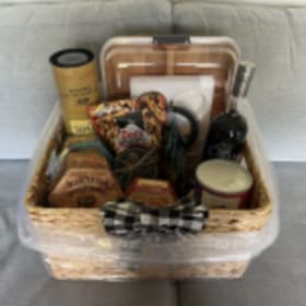 Bourbon Goodies Basket item