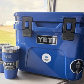 YETI Roadie 15 Hard Cooler & 2 Yeti Tumblers item