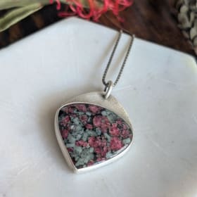 Jovy Rockey Necklace item
