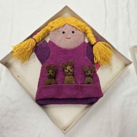 Papoose Goldilocks Hand Puppet item