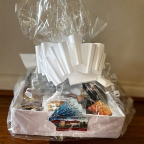 In-n-out Gift Crds & Merch item