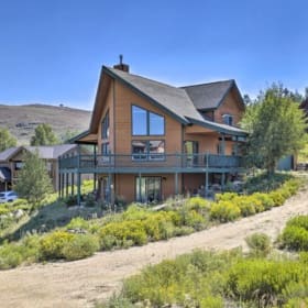 Lucky Enough Lodge Colorado Getaway item