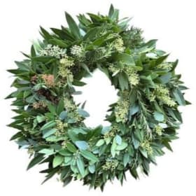 20" Seeded Eucalyptus Wreath item