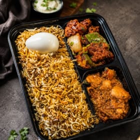 Biriyani (Chicken) item