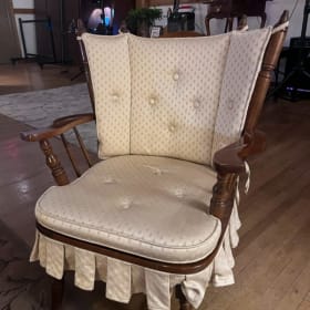 The Good Chair item