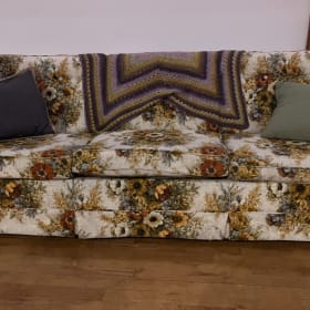 Cabin Chic Sofa item