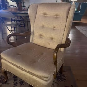 Captain's Chair item