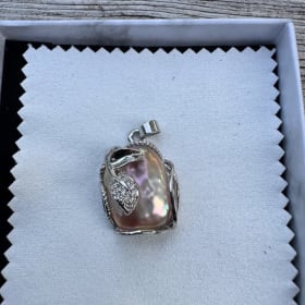 Photo of Genuine Freshwater Pearl Pendent