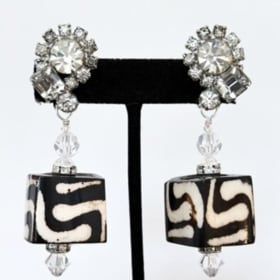 Jewelry item