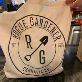 Rogue Gardener item
