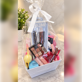 Photo of Shoppers Drug Mart - Beauty Gift Basket