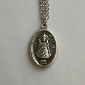 Infant of Prague Medal with Chain item