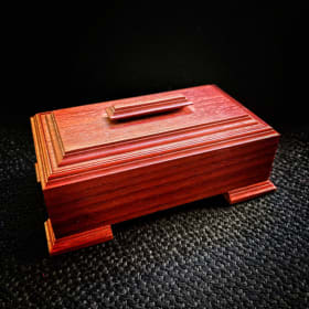 Coffret de bois de Padouk item