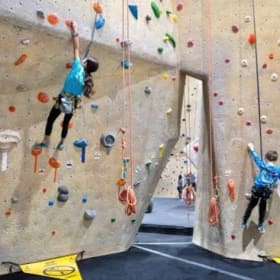 Boulder's Climbing Gym - 4 Intro Packages item