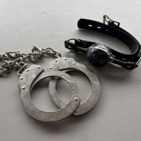 Handcuffs and Ballgag item