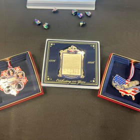 Celebrate America with this Commemorative Ornament 3-Pack item