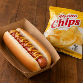 Hot dog with Chips item