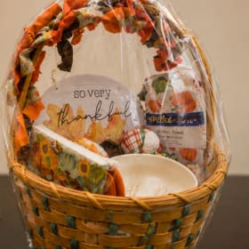 Home Decor Bundle Gift Basket #1 item