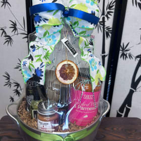 Lot 22 Olive Oil Basket item
