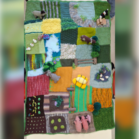 Tight Knit Thread item
