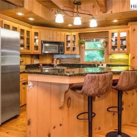 Photo of Kenny's Mountain Getaway - Near Boone, NC