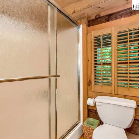 Photo of Kenny's Mountain Getaway - Near Boone, NC