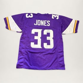Aaron Jones Autographed Jersey item