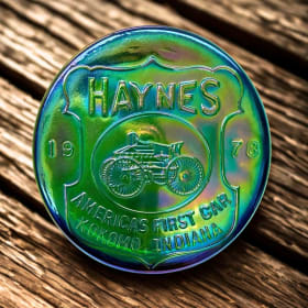Photo of 1978 St. Clair Paperweight - Iridescent Green