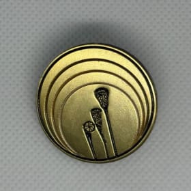 Logo pin item
