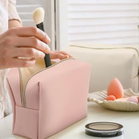 Women's Makeup Bag item