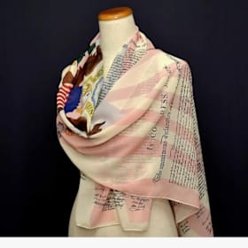 Photo of America’s Legacy: Unique Declaration of Independence Scarf