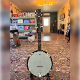 Photo of Left handed banjo