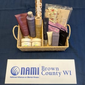 🪮Luxurious Self-Care & Haircare Basket item