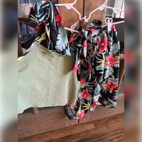 Hand-Sewn Hawaiian Pants & Tank Set | 4-5 years item