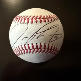 Iván Herrera Autograph Baseball item